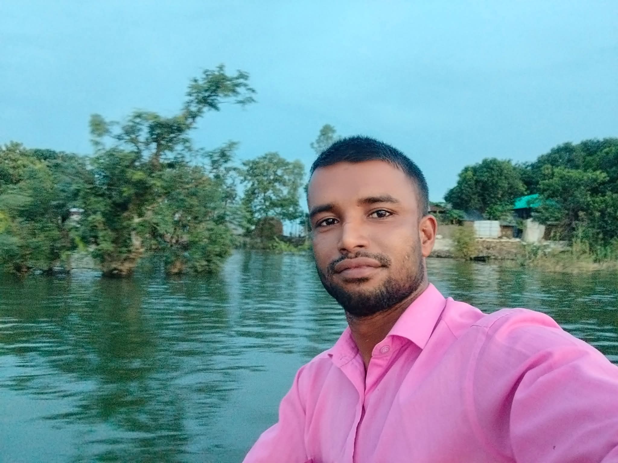 কাউকান্দি গ্রামের মাদক সম্রাট জানু মিয়া পুলিশের খাঁচায়